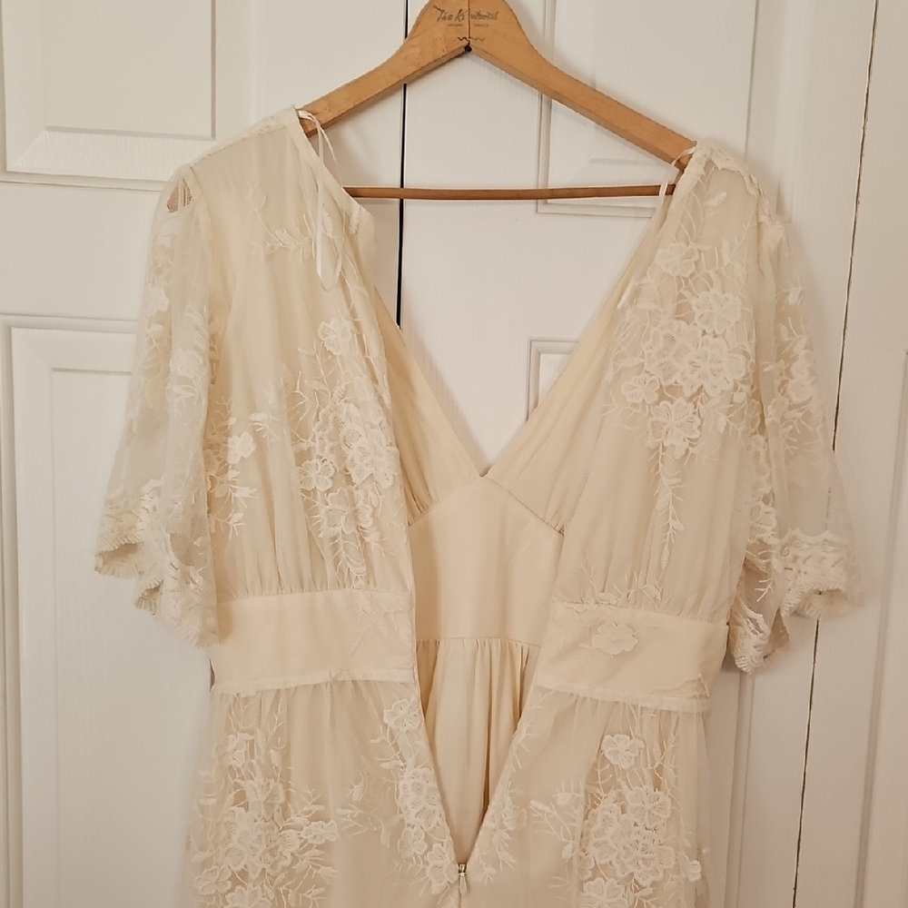 Baltic Born Cream Lace Midi Dress - Picture 8 of 8